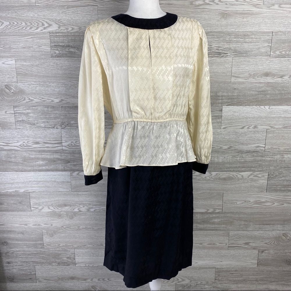 Leslie Day Vintage Union Label Peplum Long Sleeve Dress